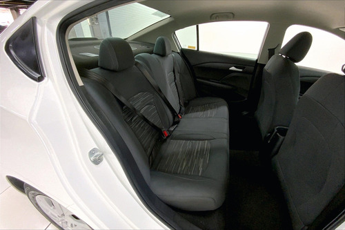 Imagen 20 de 25 de Chevrolet Cavalier 4 Pts Ls, 15l, Tm5, A/ac, Ve, R-15