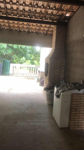 Casa 3 Quartos 1 Banheiro Garagem Dek Com Churasqueira Quint