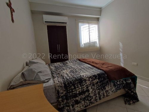 Imagen 12 de 21 de Precio De Oportunidad! Esplendido Apartamento Resd. Greco Urb. San Jacinto 23-4909 Ejc 04243439046