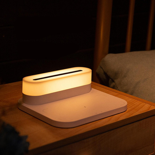 // Lámpara De Mesa Led Magnética 15w Cargador Inalámbrico