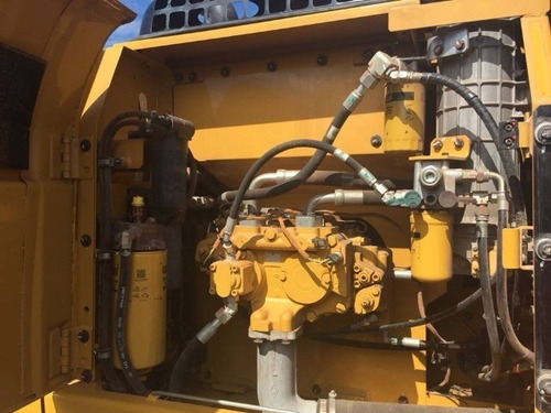 Caterpillar 320d2l Ano 2016
