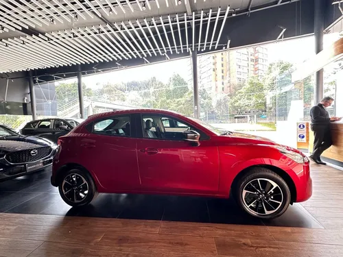 Mazda 2 Sport Gt Lx Carbon Edition At 2.0l Mz127/vf
