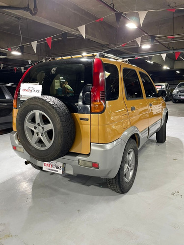 Toyota Terios Año 2005. 4×4