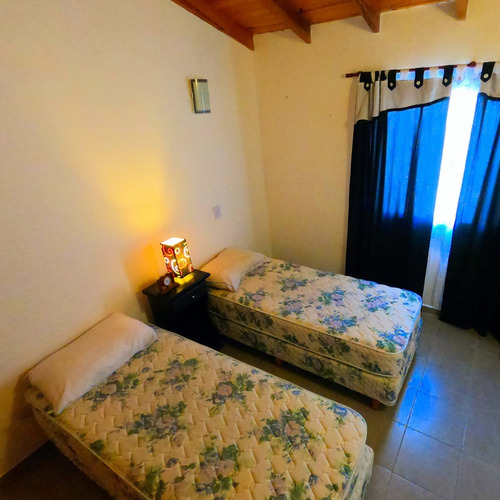 Imagen 22 de 25 de Duplex Tipo Casa, Pocos Mts Del Pleno Centro, Gas Natural, Calefacción ¡visitalo Hoy Mismo!