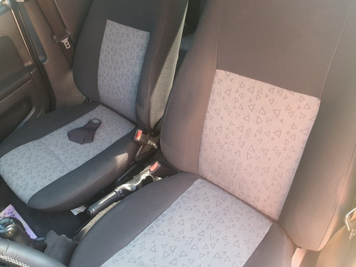 Imagem 10 de 12 de Ford Fiesta Sedan 2011 1.6 Pulse Flex 4p