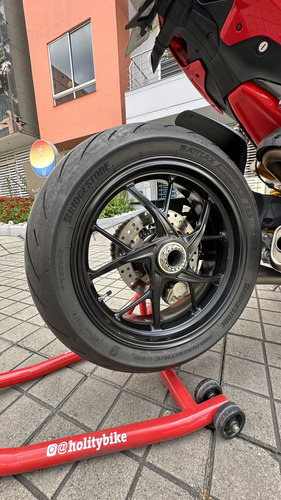Ducati Panigale V4