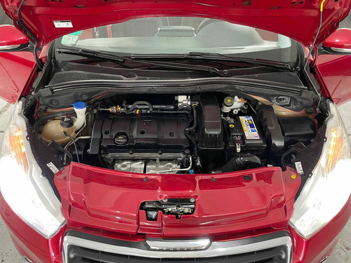 Imagen 20 de 25 de Peugeot 208 2016 1.6 Allure Touchscreen