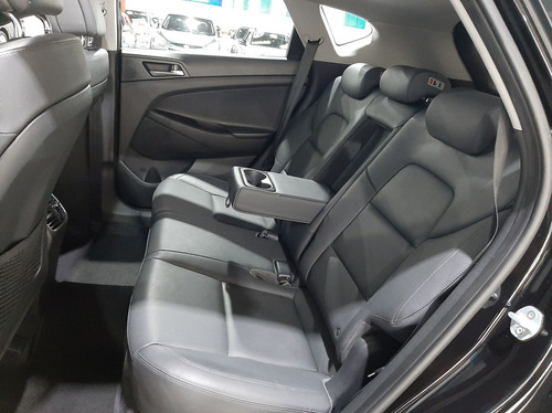Imagem 8 de 12 de Hyundai Tucson 1.6 16v T-gdi Gls