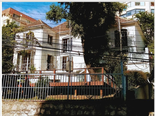 Vendo Casa  Viña Del Mar, Ideal Para Institucion