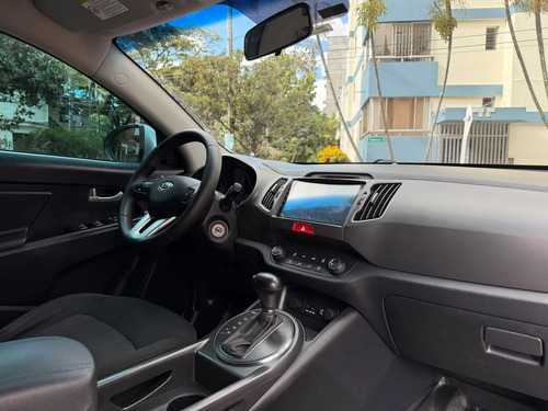 Kia Sportage 2.4 Revolution 4X4 At