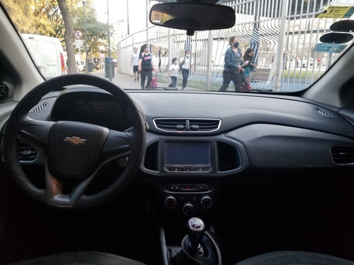 Imagen 1 de 7 de Chevrolet Onix 1.4 Ltz Mt 98cv 2015
