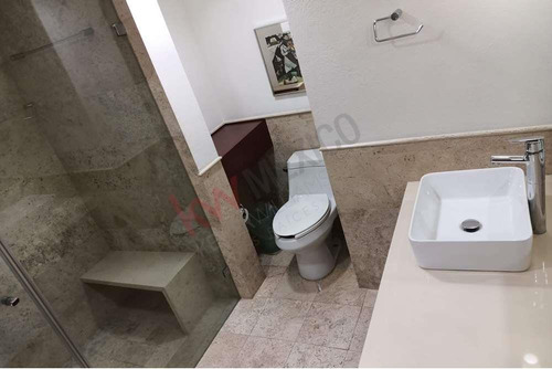 Departamento En Renta En Lomas De Chapultepec, Excelentes Condiciones.