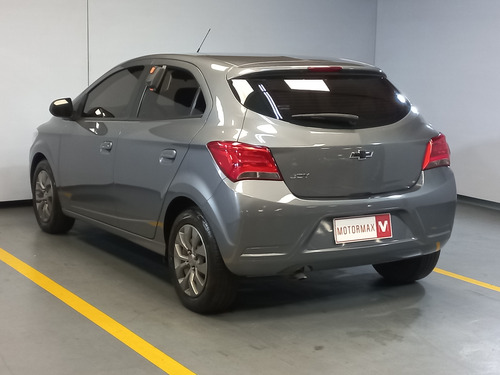 Chevrolet Onix 1.4 Black Edition 1.4