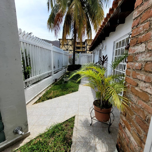 Imagen 16 de 17 de Vendo Casa Barata Y Grande En Turmero, Res. El Nispero - Kg