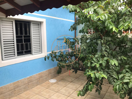 Imagem 3 de 16 de Excelente Casa À Venda Ou Permuta, Jardim Independência, Taubaté, Sp - 4588