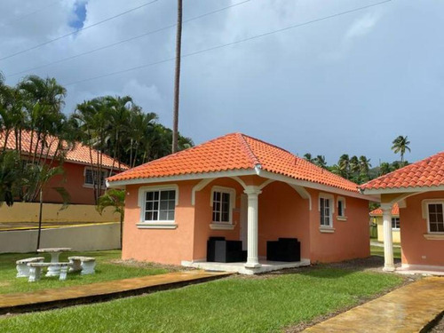 En Samaná, Republica Dominicana, Villas Listas Para Mudarse.
