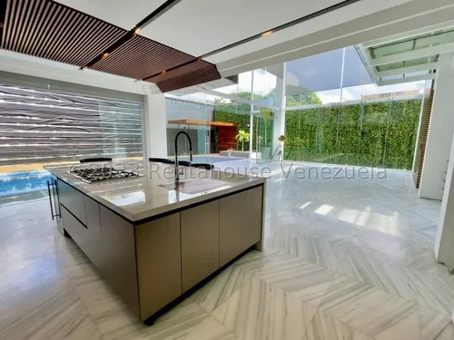 Casa En Venta La Floresta Lp