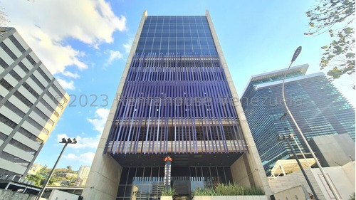  Excelente Ubicación En La Calle Madrid, Cerca De Importantes Comercios, Tenemos Esta Oficina, Para Acondicionar A Su Gusto En Venta Las Mercedes Mls #23-25673 Francis Zeppieri