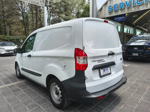 Ford Transit Courier 1.0 L3 2pl Courier
