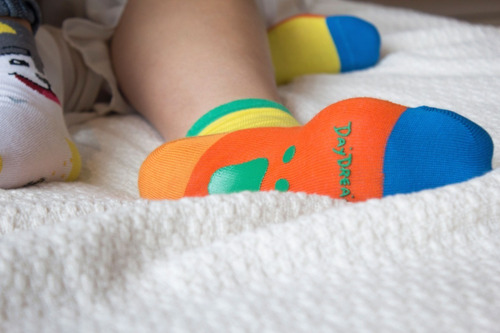 Medias Para Niños De Emociones X6 - Alegría Y Tristeza