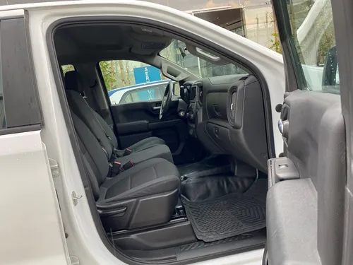 Chevrolet Silverado 5.4 2500 Doble Cabina Ls 4x2 At