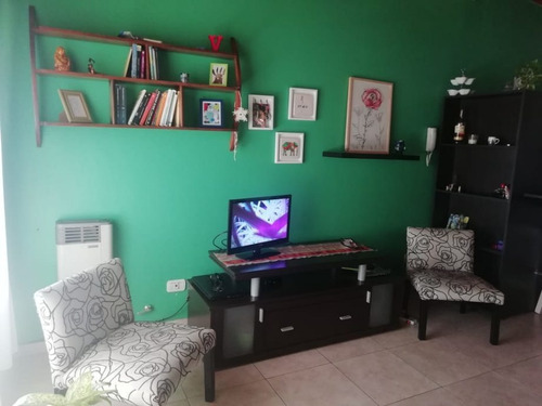 Imagen 4 de 14 de Departamento En Venta En Moron Centro