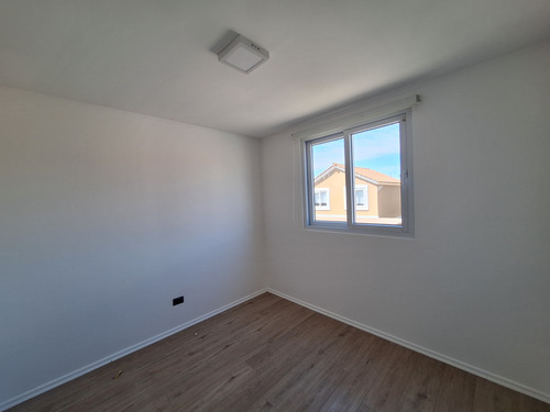 Arriendo Excelente Casa, Barrio Los Ciruelos De Buin