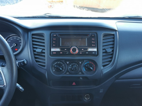 Mitsubishi L200 L200 D/C 2.4 KATANA CR 4X2 MT MN