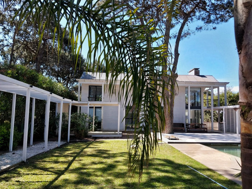 Casa En Venta Jose Ignacio Pinar Del Faro Arq. Diego Montero