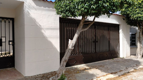 Casa En Venta De Un Piso Dentro De Mérida