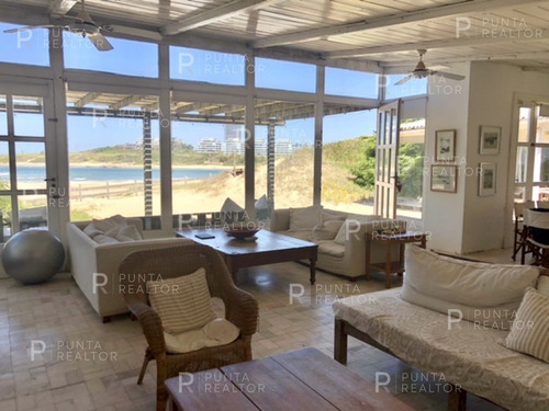 Casa En Alquiler Sobre La Playa, La Barra, Uruguay