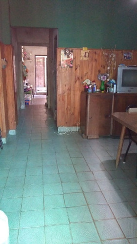 Imagen 6 de 14 de Casa Para 2 Familias En Venta En Isidro Casanova