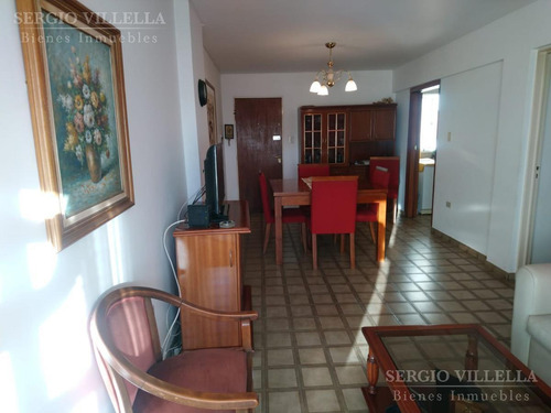 Departamento En Venta De 3 Dormitorios En Barrio Guemes