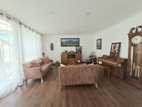 Condominio, Los Nogales