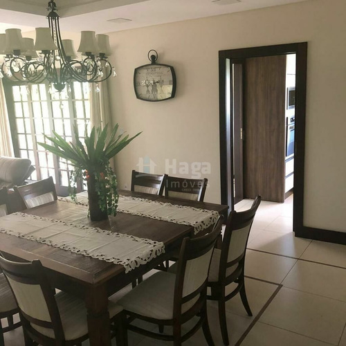 Imagem 19 de 21 de Casa À Venda No Bairro Centro - Brusque/sc - 1828