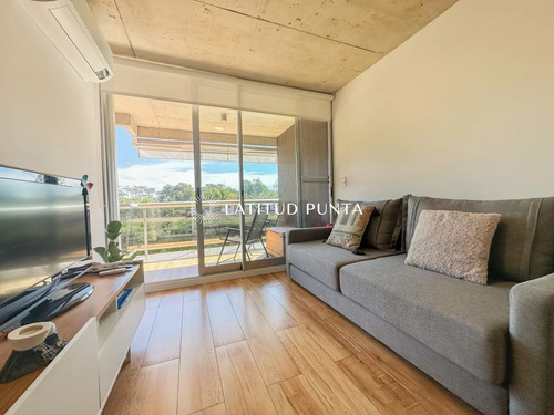 Mansa, Apartamento De 1 Dormitorio Con Amenities