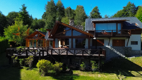 Casa 4 Dormitorios En Venta/ Con Posibilidad De Alquilar Temporalmente Con Piscina Climatizada Villa La Angostura Premium