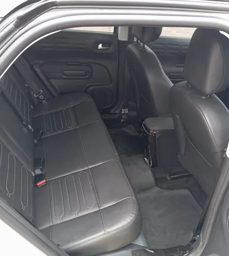 Citroën C4 Cactus 1.6 Shine Turbo Aut