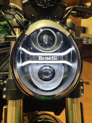 Imagen 3 de 15 de Benelli 752s