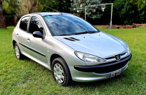 Peugeot 206 1.4 Generation Plus 75cv