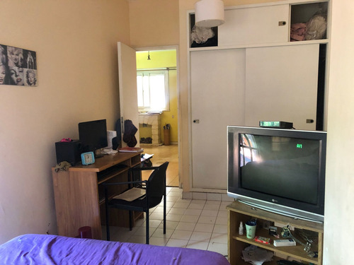 Venta Depto.3 Amb.patio.parrilla, Villa Del Parque