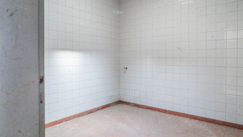 Ph,7amb. Boedo,248 M2,patio,a Reciclar, Salen 3 Ph