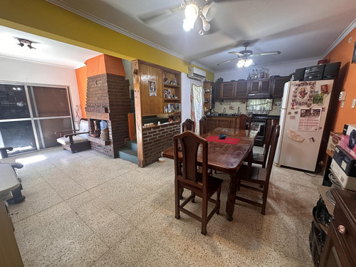 Casa 3 Dormitorios/cochera/pati0- Barrio Mayoraz