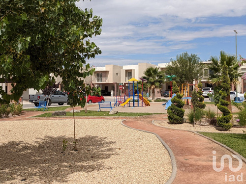 Renta Casa 3 Ambientes Residencial Toledo