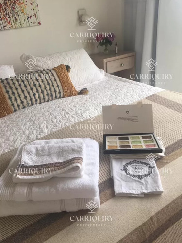 Venta De Casa En Manantiales- El Chorro. 4 Dormitorios En Suite