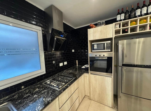 Casa Chalet En Venta En Santa Lucia, Pilar Del Este, Pilar