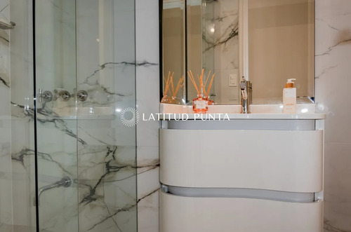 Apartamento 4 Dormitorios En Suite. Veramansa