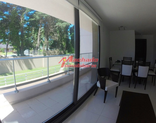 Imagen 9 de 29 de Venta De Apartamento De Un Dormitorio En Punta Del Este