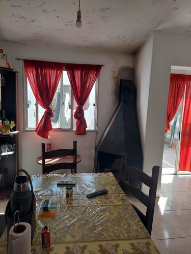 Imagen 4 de 13 de Vivienda En Complejo L22