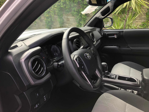 Imagen 9 de 15 de Toyota Tacoma 2020 3.5 Trd Sport At